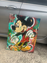 Splash Mickey
